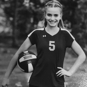 Meet your Posher, Lydia